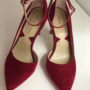 Leather heels 👠 🌿🌿🌿BUY ONE GET ONE FREE